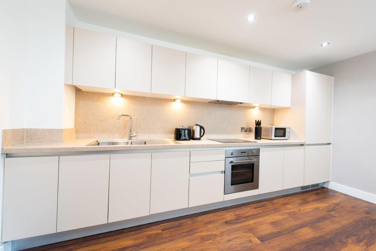 The Assembly Manchester Oasis Holding Экстерьер фото